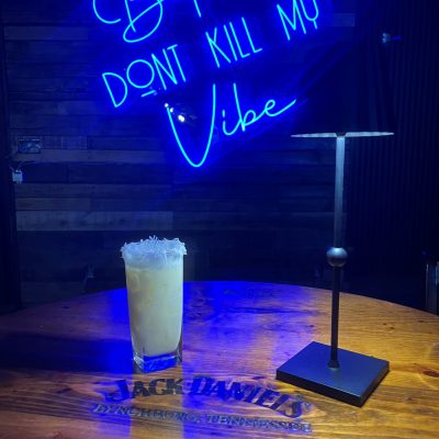 bitch-dont-kill-my-vibes-neon-sign